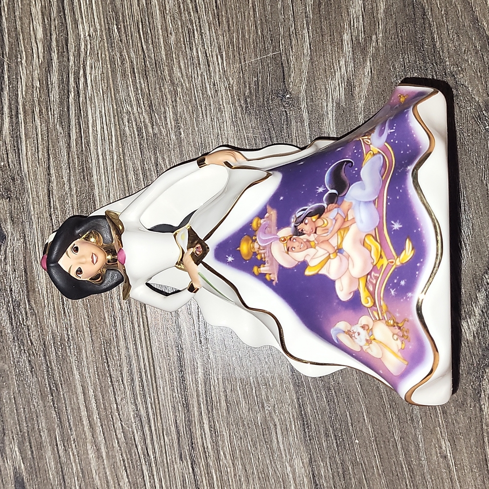 2004 Bradford Exchange wedding Jasmine porcelain bell figurine ECU